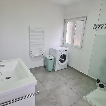 Renove En Bordure De Foret Avec Balcon Privatif - Mont-saint-martin - Fr-1-584-377 * Mont-Saint-Martin (Meurthe-et-Moselle)