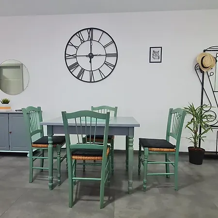 Appartamento Renove En Bordure De Foret Avec Balcon Privatif - Mont-saint-martin - Fr-1-584-377 *